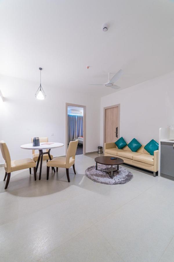 Hotel Deccan Serai Grande, Gachibowli, Hyderabad Bagian luar foto