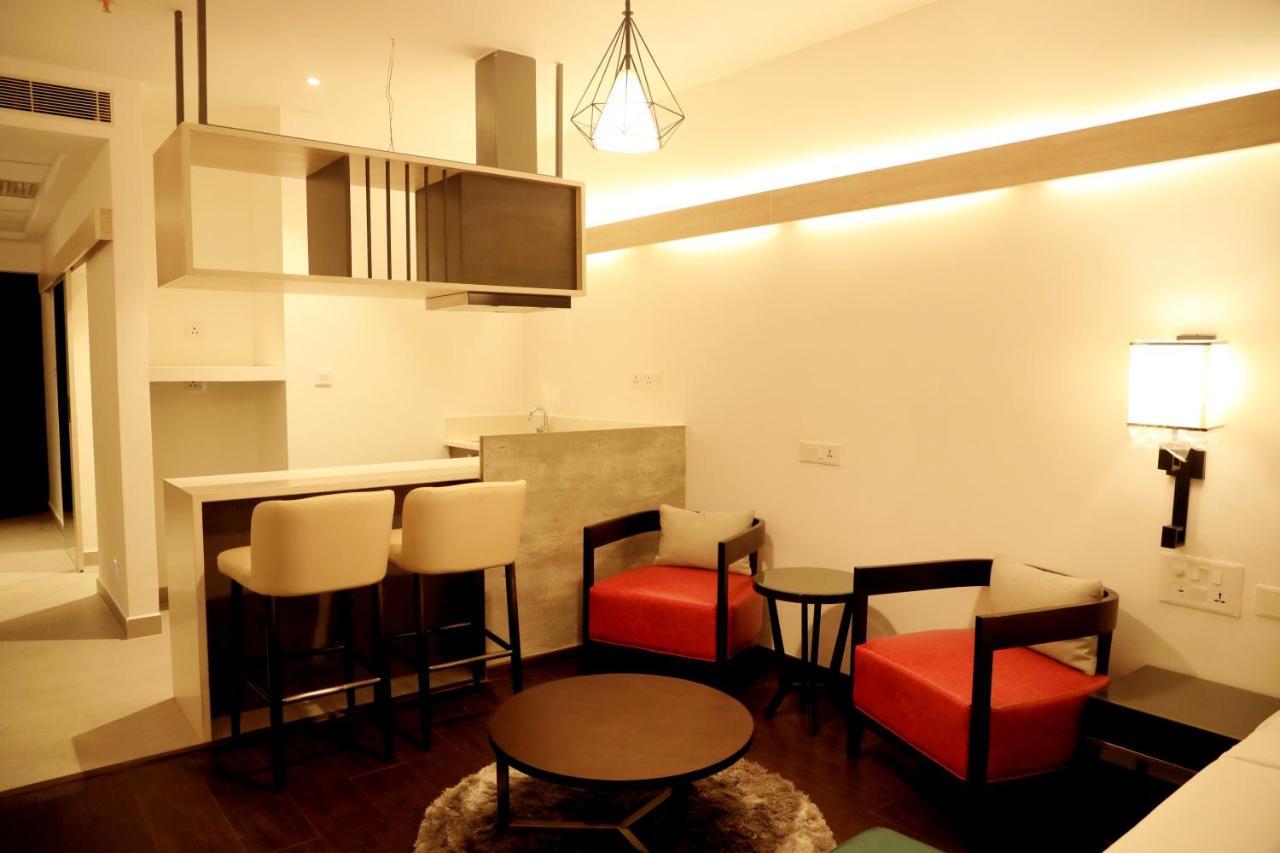 Hotel Deccan Serai Grande, Gachibowli, Hyderabad Bagian luar foto