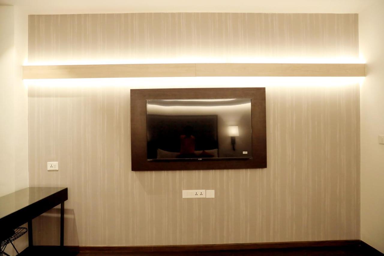 Hotel Deccan Serai Grande, Gachibowli, Hyderabad Bagian luar foto