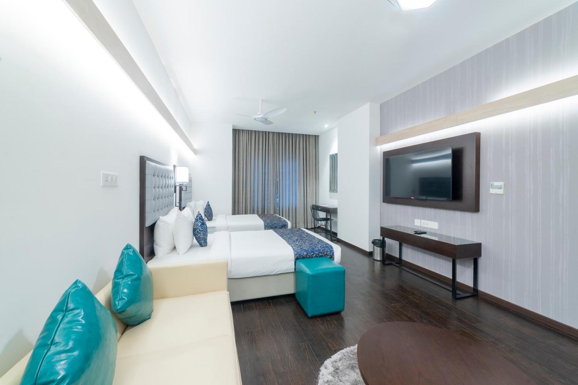 Hotel Deccan Serai Grande, Gachibowli, Hyderabad Bagian luar foto