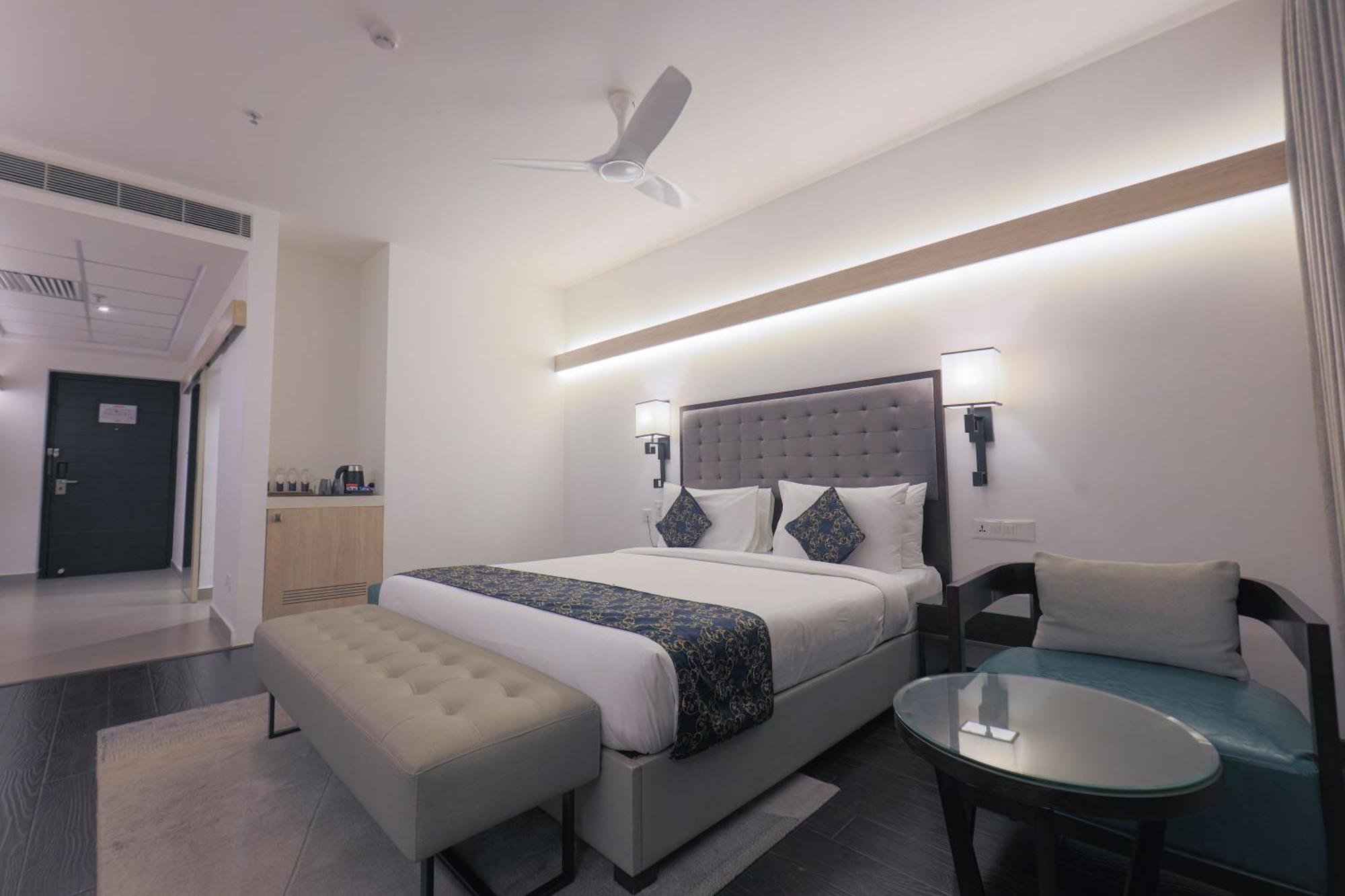 Hotel Deccan Serai Grande, Gachibowli, Hyderabad Bagian luar foto