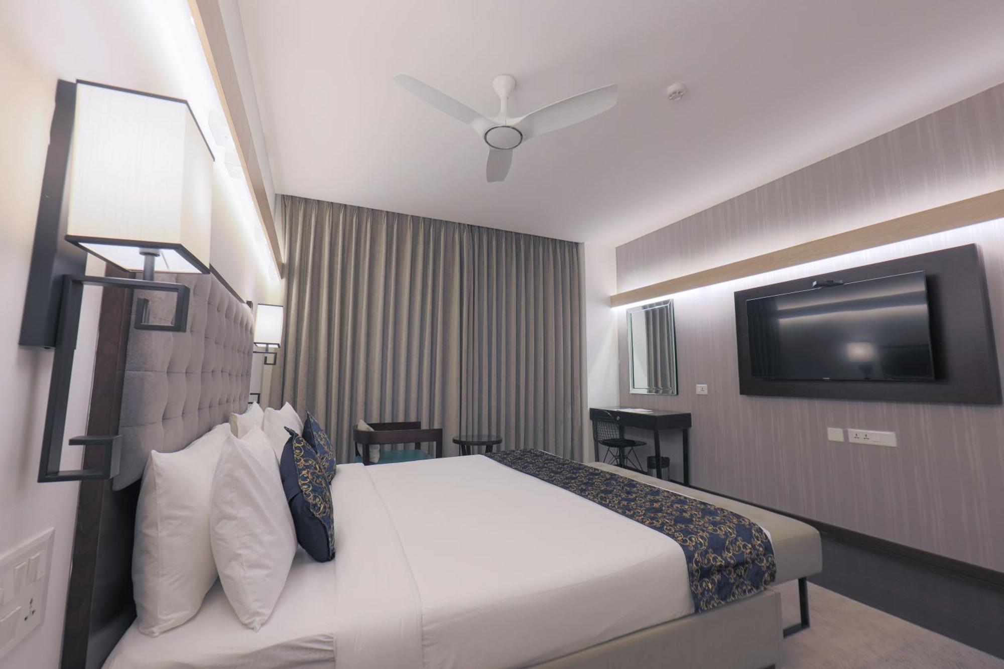 Hotel Deccan Serai Grande, Gachibowli, Hyderabad Bagian luar foto